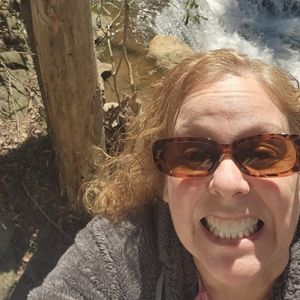 Meet your Posher, Gabrielle